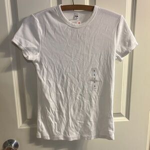 NWT Size Small Uniqlo White Ribbed Short Sleeve Top